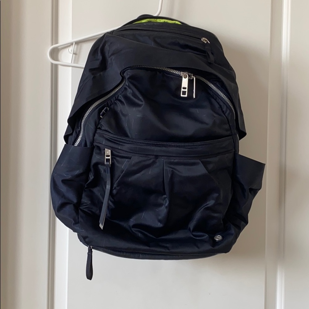 Lululemon back it backpack